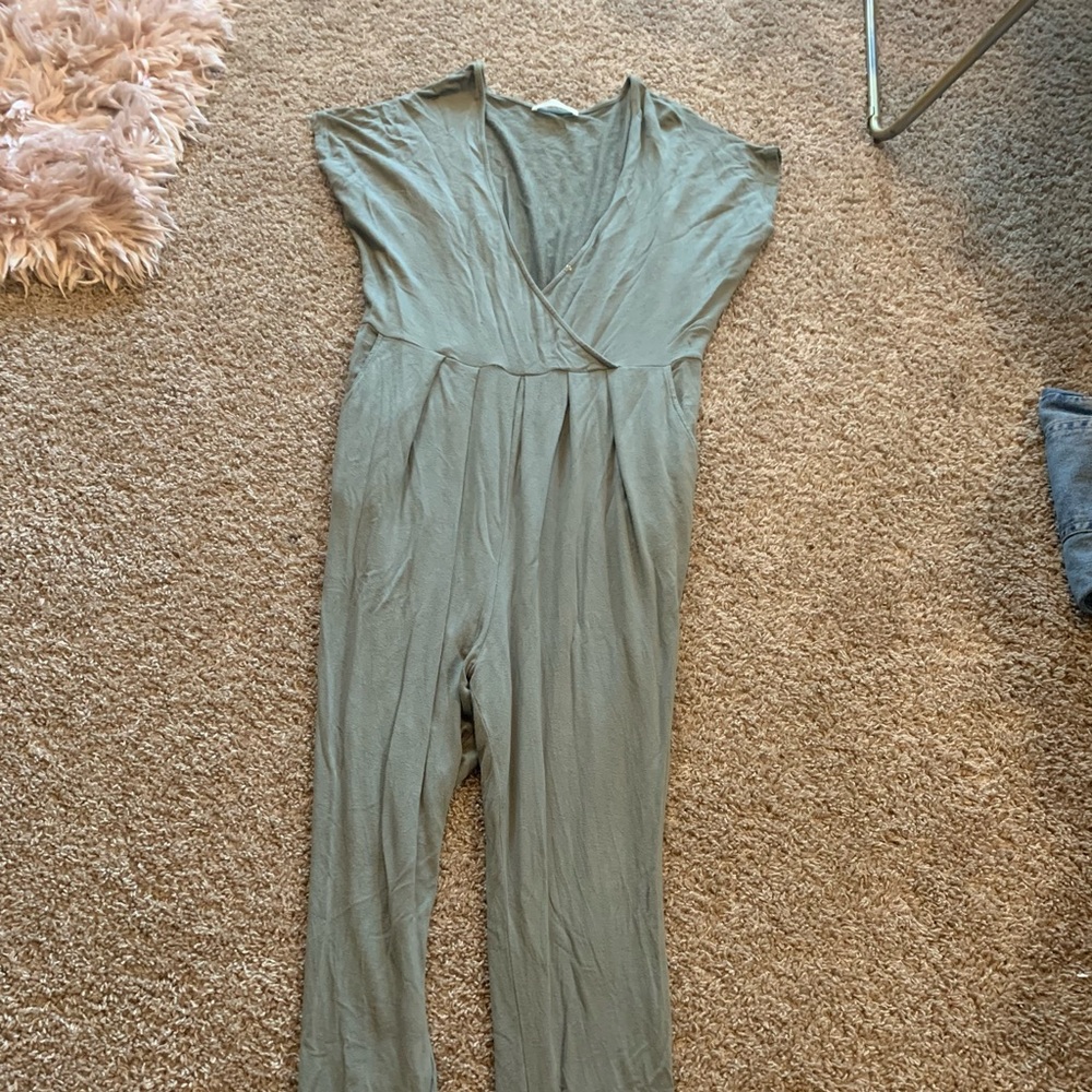 A beautiful Soul (Altard State) green jogger jumpsuit